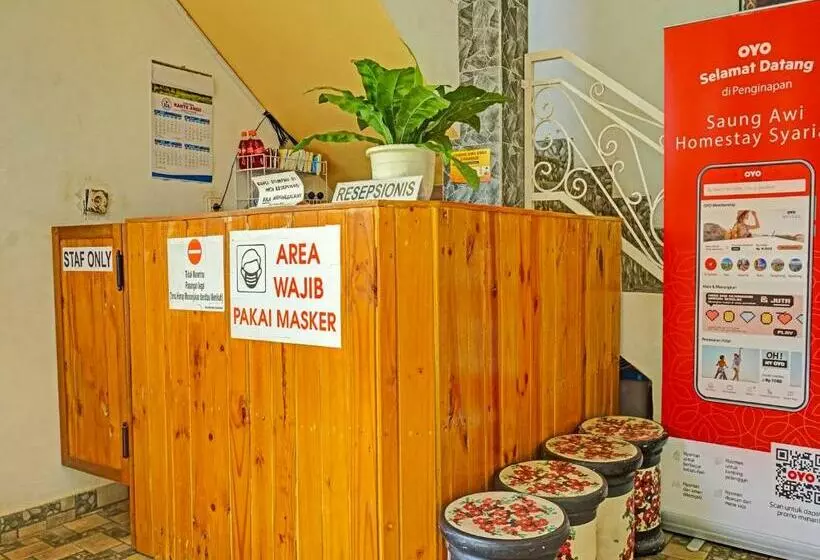 Hotelli Spot On 91461 Saungawi Stay Syariah