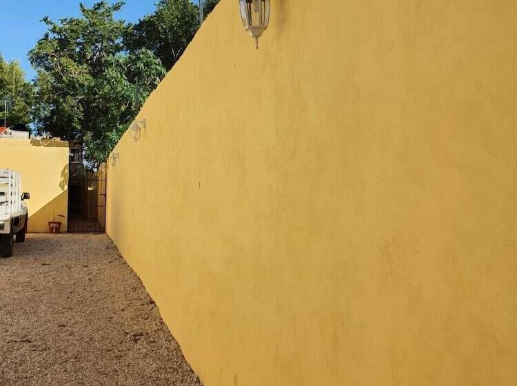 فندق Suites Rosita