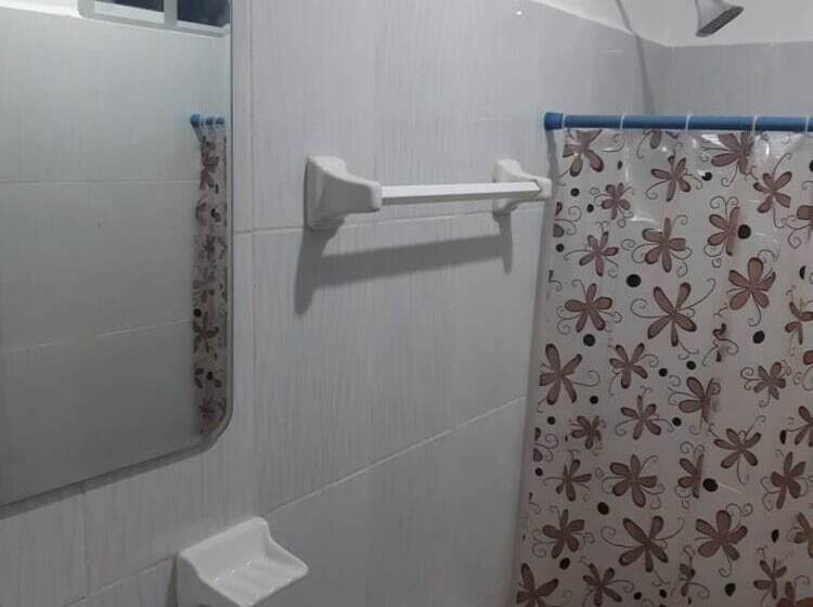 فندق Suites Rosita