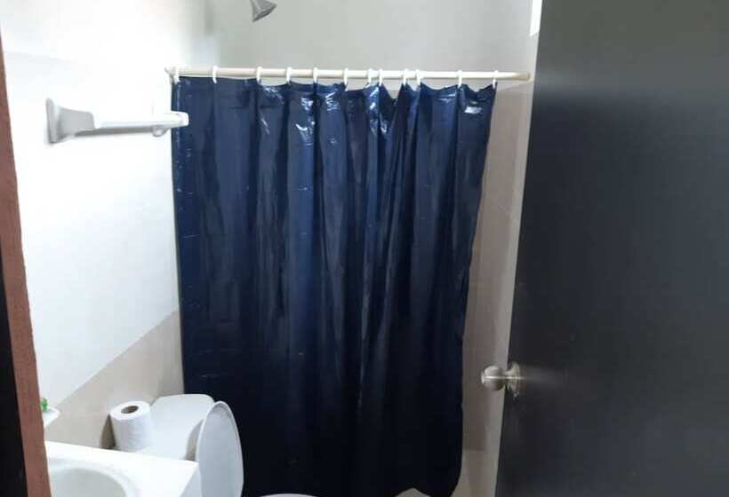 فندق Suites Rosita