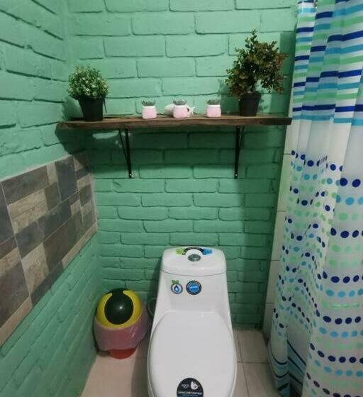 پانسیون Hostal Marbella El Salvador