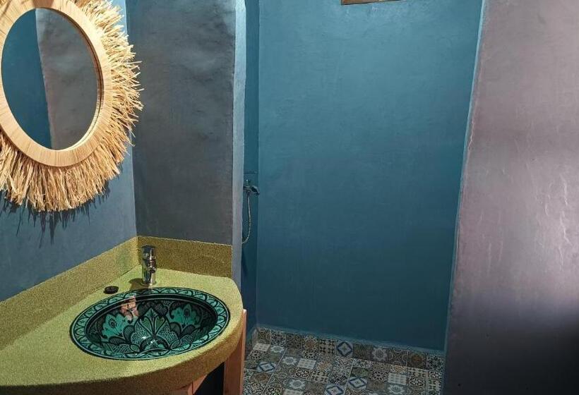 Pension Riad Otos Views