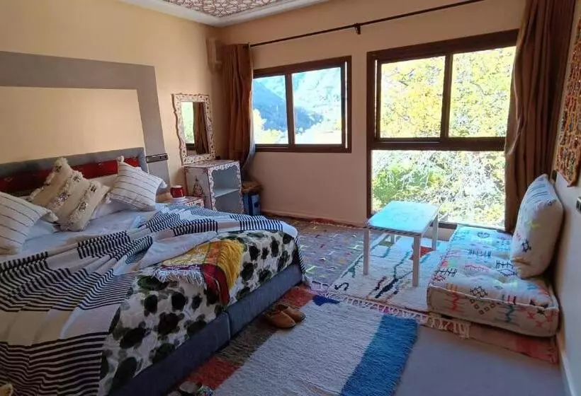 Majatalo Riad Otos Views