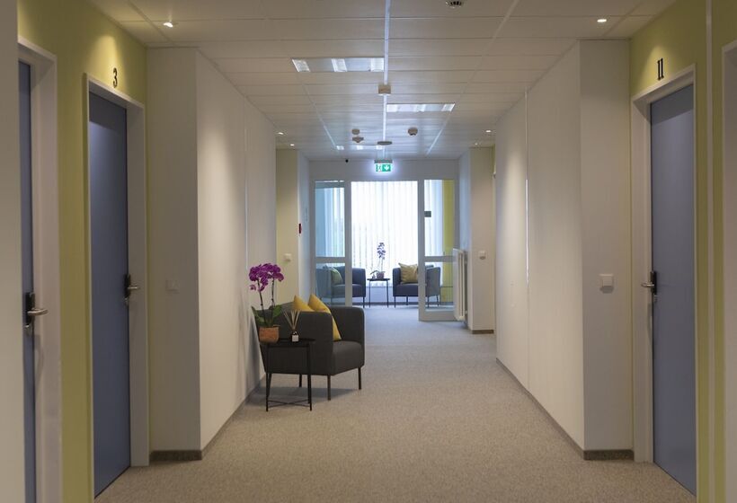 B Home Apart Hotel By Alpha