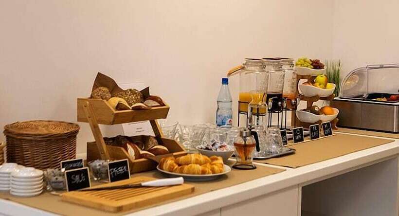 B Home Apart Hotel By Alpha