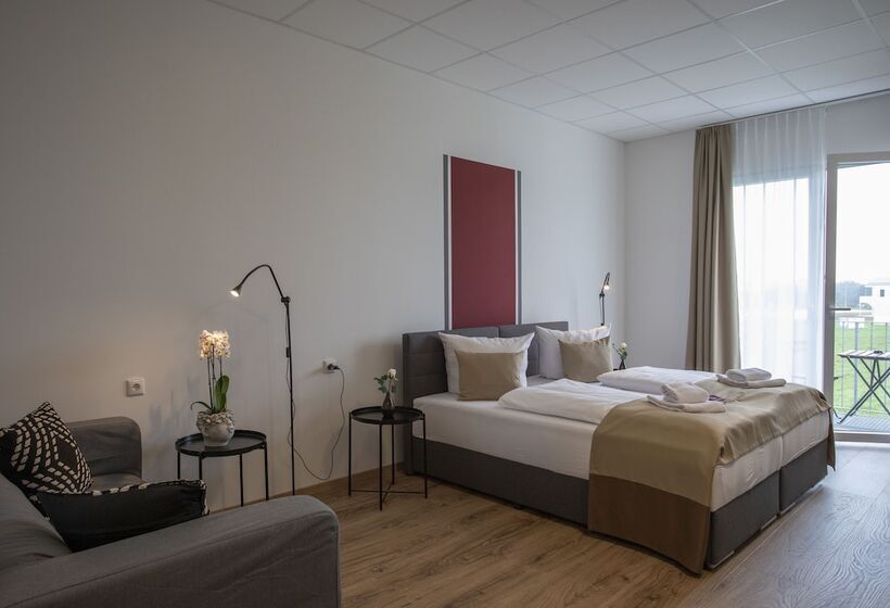 B Home Apart Hotel By Alpha