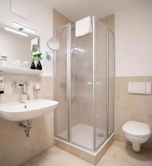 B Home Apart Hotel By Alpha