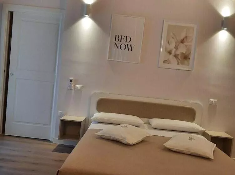 Hotelli Dimora Donna Dora   Albergo Diffuso