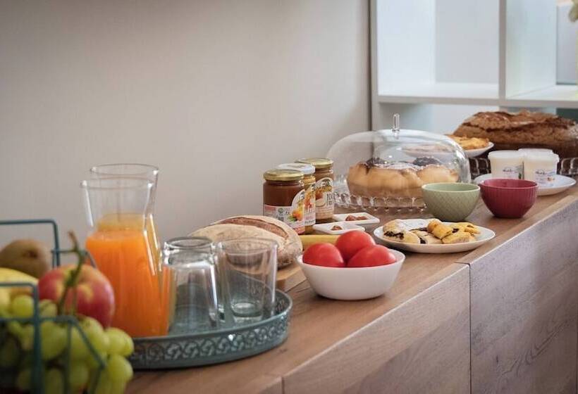 בית מלון כפרי Dimora Donna Dora Albergo Diffuso