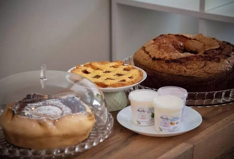 Hotelli Dimora Donna Dora   Albergo Diffuso