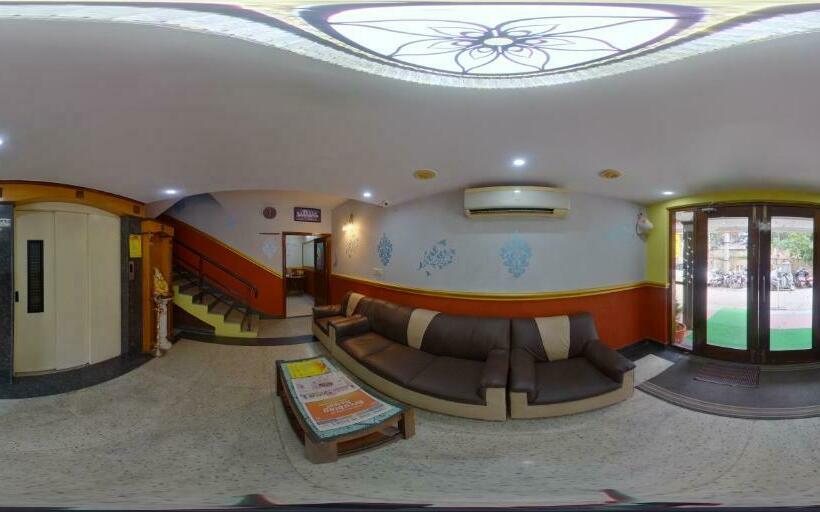 Отель Ivory Elite One