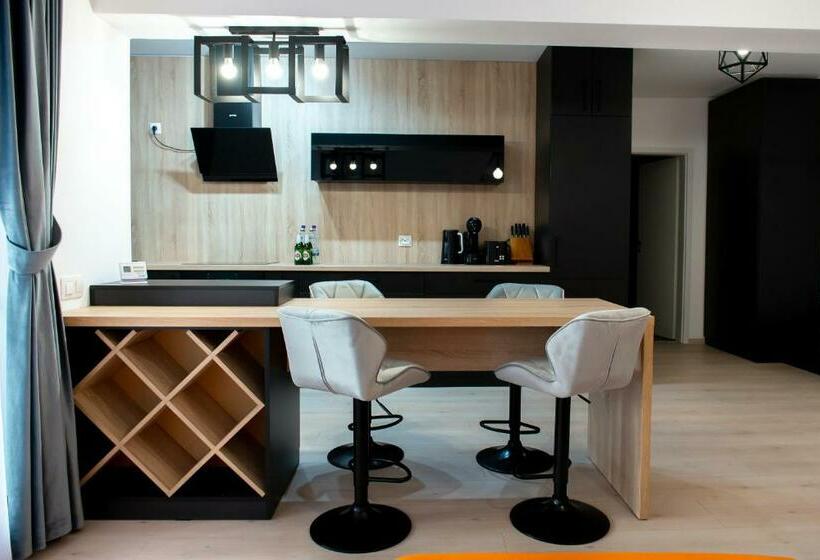 Lovely Apartment In Brasov