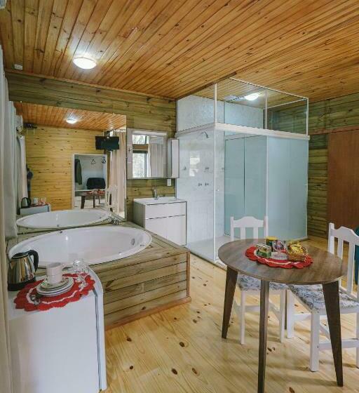 Пансион Pousada Suite Avencal