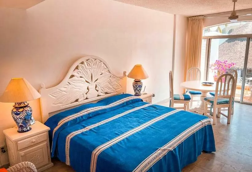 Playasol Las Hadas Beach