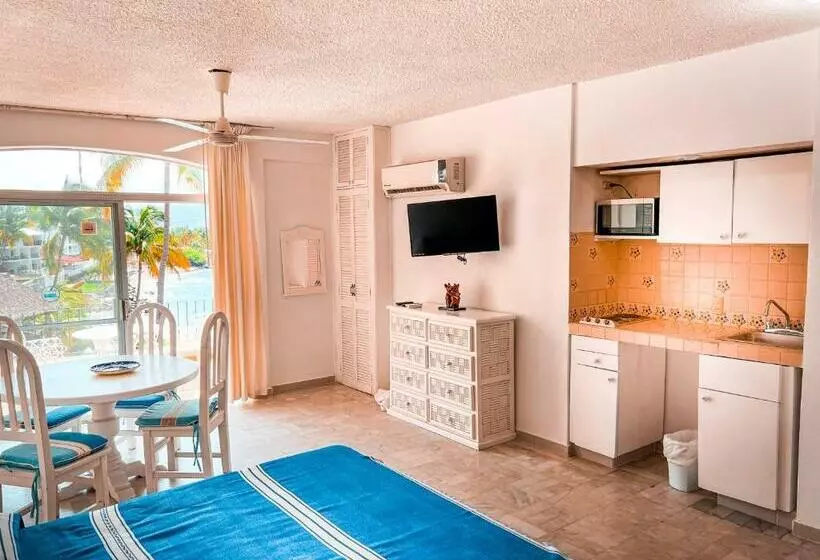 Playasol Las Hadas Beach