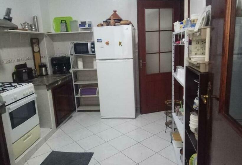 Appartement Tanger à 2min à Pied De La Plage