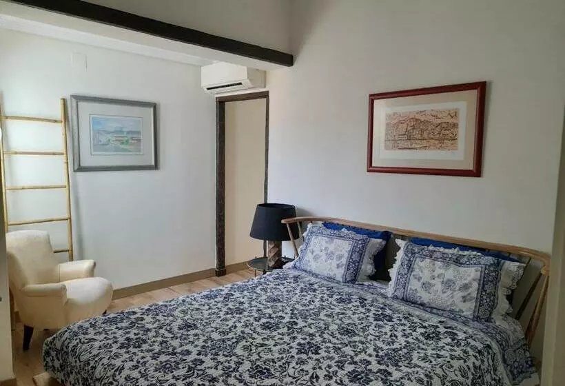تختخواب و صبحانه Chalet Azul