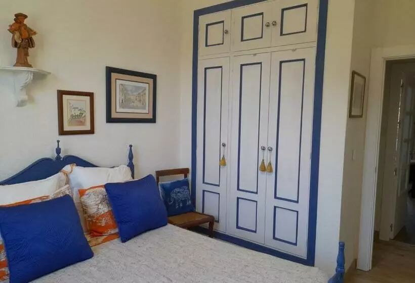 تختخواب و صبحانه Chalet Azul