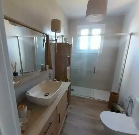 تختخواب و صبحانه Chalet Azul