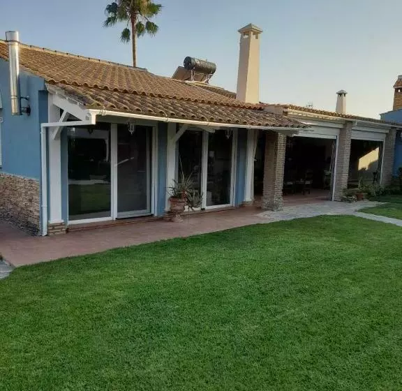 تختخواب و صبحانه Chalet Azul