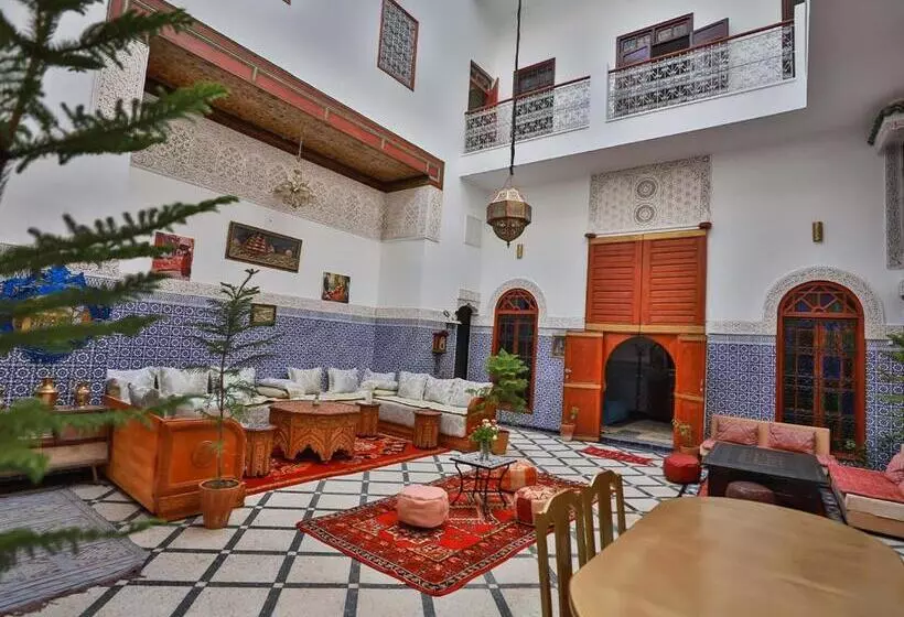 هتل Riad Dar Jeanne