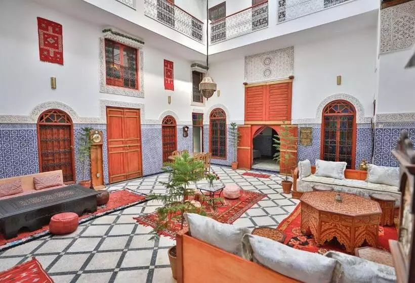 هتل Riad Dar Jeanne