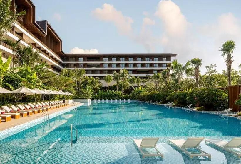هتل The Taikang Sanya, A Tribute Portfolio Resort