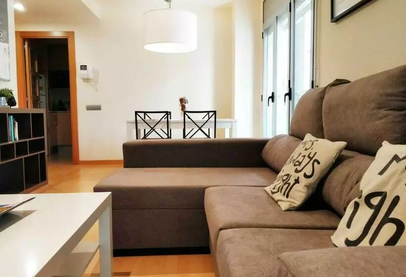 Mazi Apartments Downtown