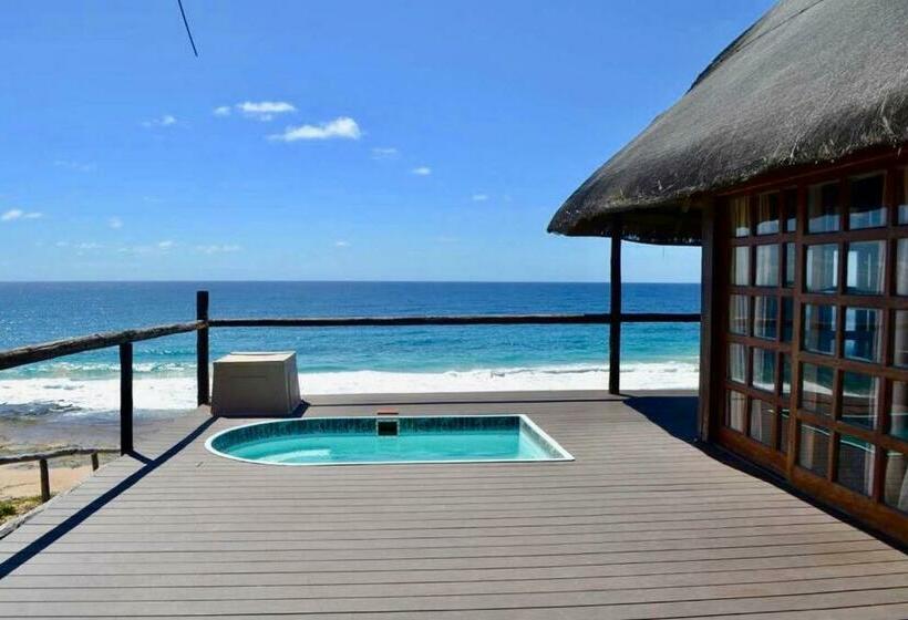 Mozambique,inhambane,barra  Entire Beach House