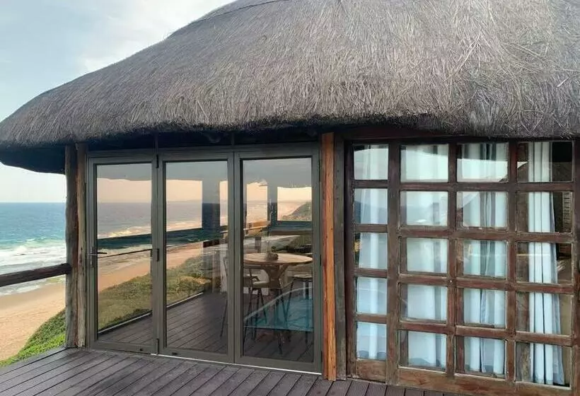 Mozambique,inhambane,barra  Entire Beach House