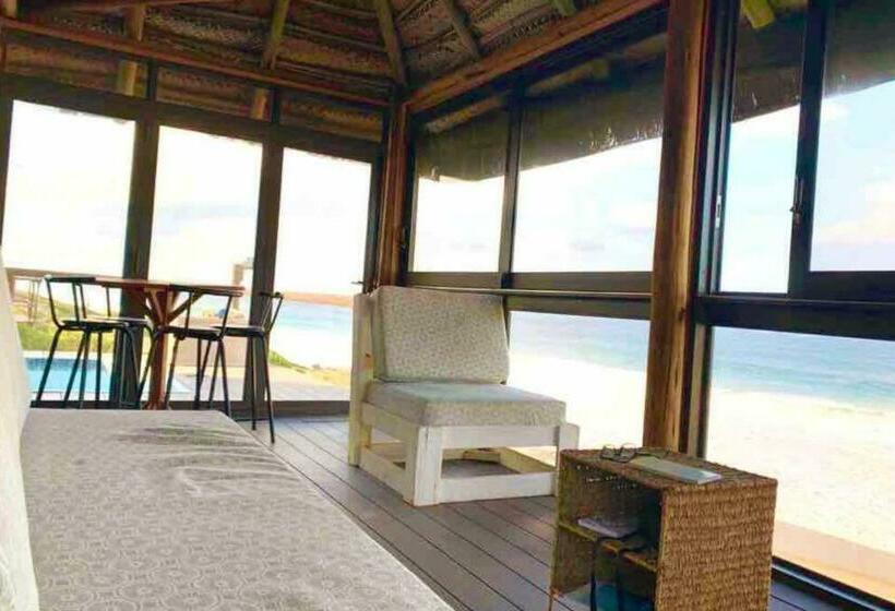 Mozambique,inhambane,barra  Entire Beach House