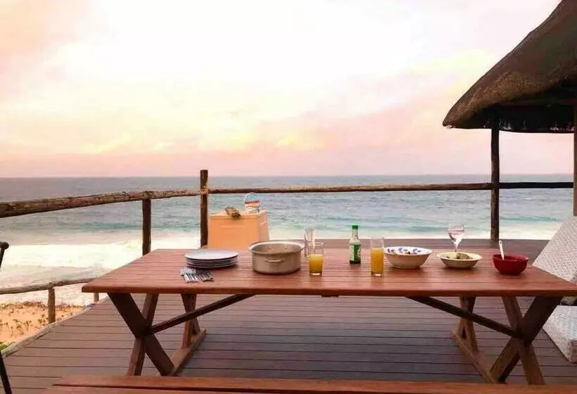 Mozambique,inhambane,barra  Entire Beach House