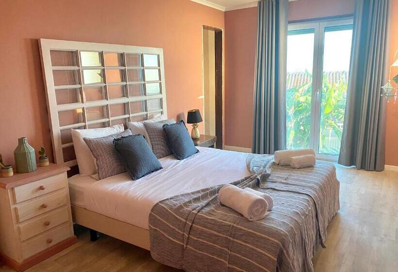 هاستل Ericeira Destination