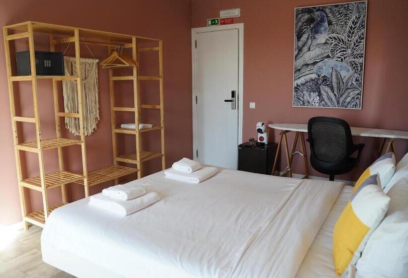 هاستل Ericeira Destination