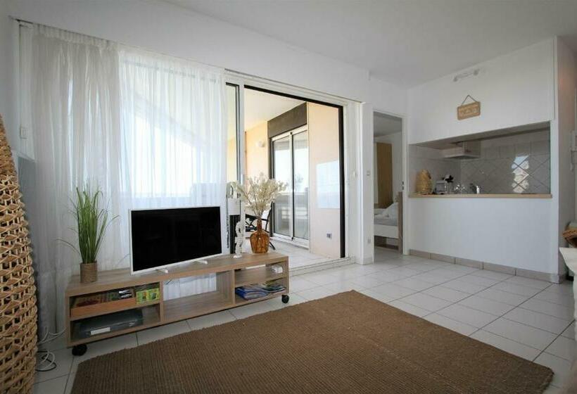 Appartement Vue Mer, Piscine Et Parking