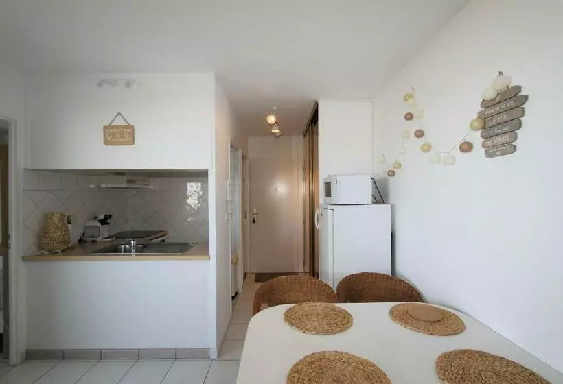 Appartement Vue Mer, Piscine Et Parking