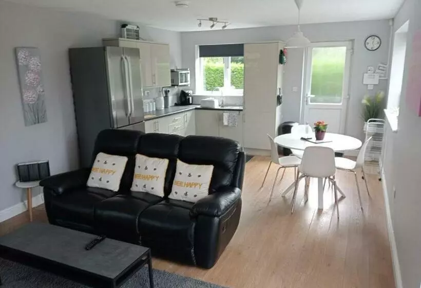 Green Street Retreat