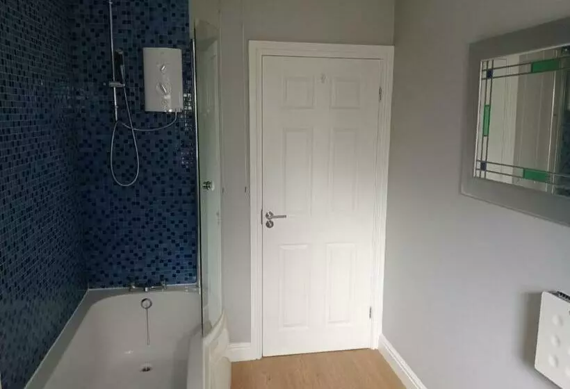 Green Street Retreat