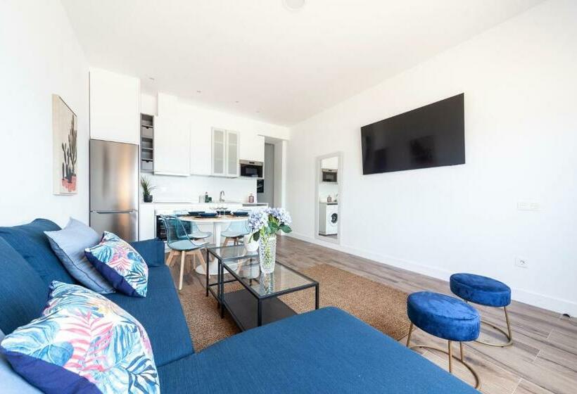 Luxury Suite Sea Front V