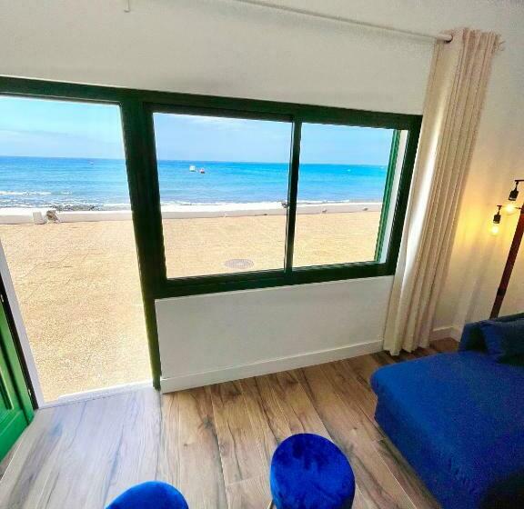 Luxury Suite Sea Front V