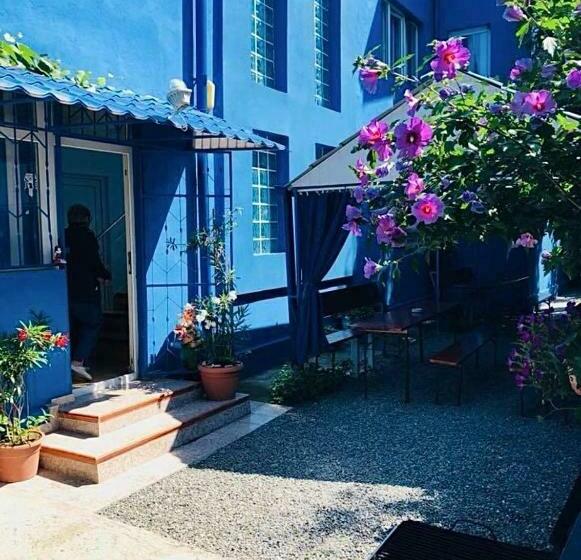 پانسیون Vila Tropikana