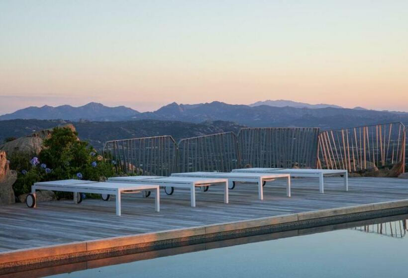 Villa With Pool And Panoramic View Costa Smeralda