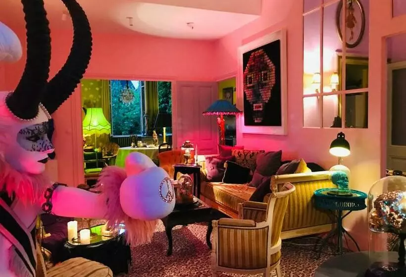 ベッドアンドブレックファースト La Maison Des Roses