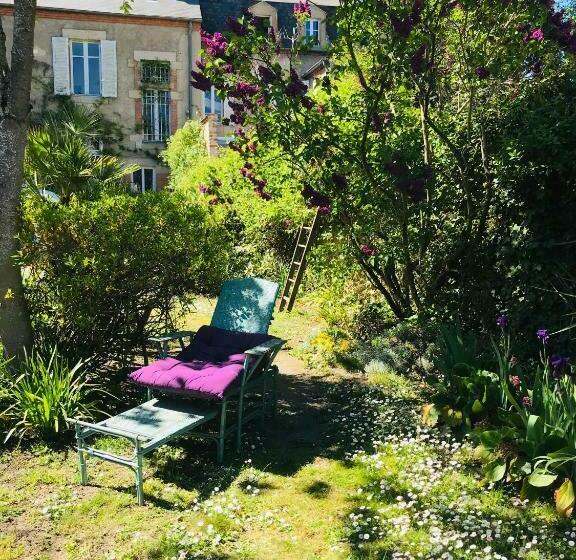 مبيت وإفطار La Maison Des Roses