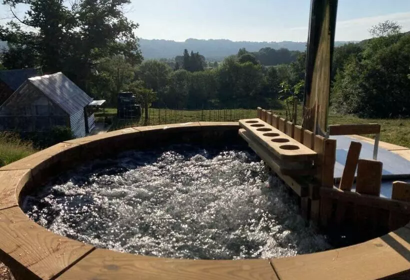 ベッドアンドブレックファースト Le Jardin Ecolodge