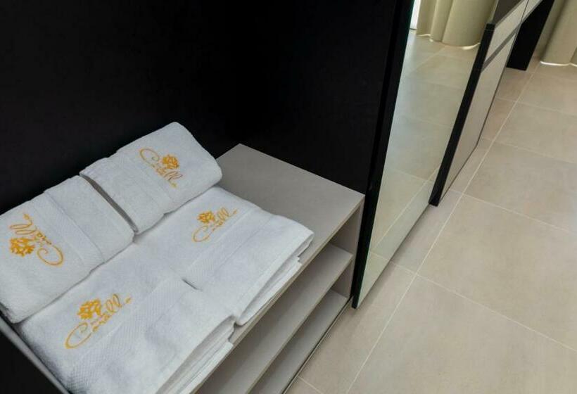 هتل Corallo Rooms