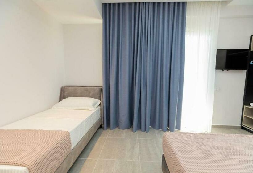 هتل Corallo Rooms