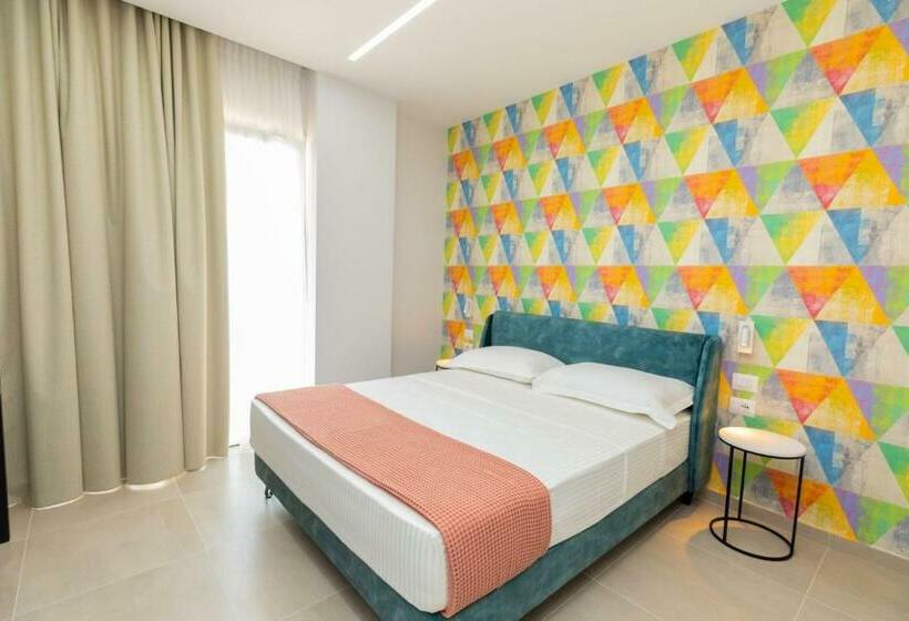 هتل Corallo Rooms