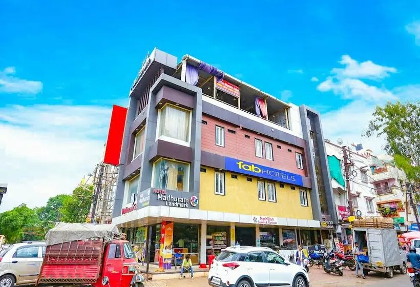 ホテル Fabexpress Madhuram Landmark