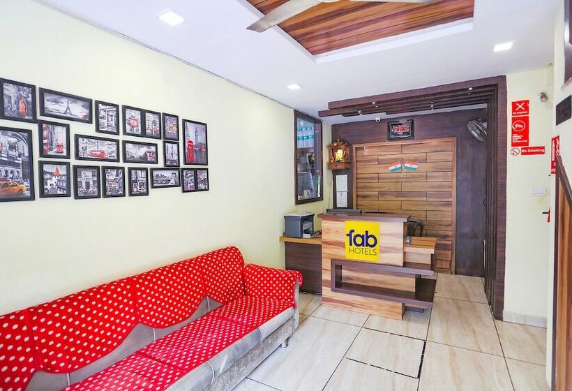 בית מלון כפרי Fabexpress Madhuram Landmark